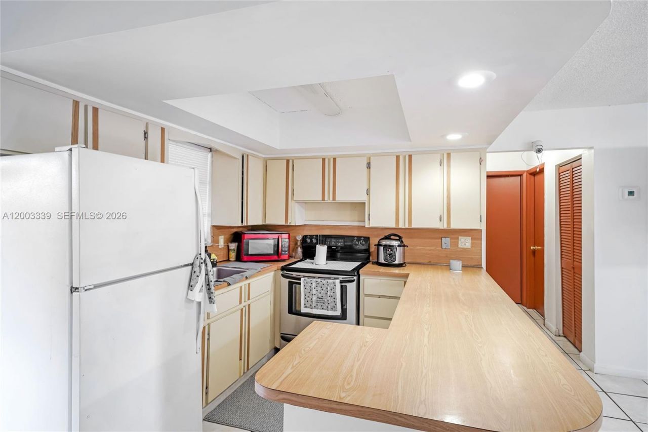 175 E 45th St , Hialeah, FL 33013 Photo