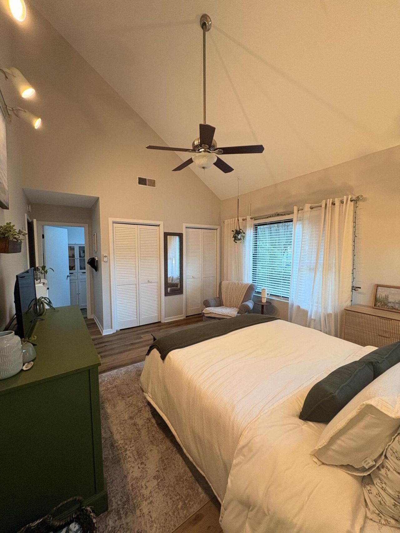 310 Lapwing Lane Photo 13