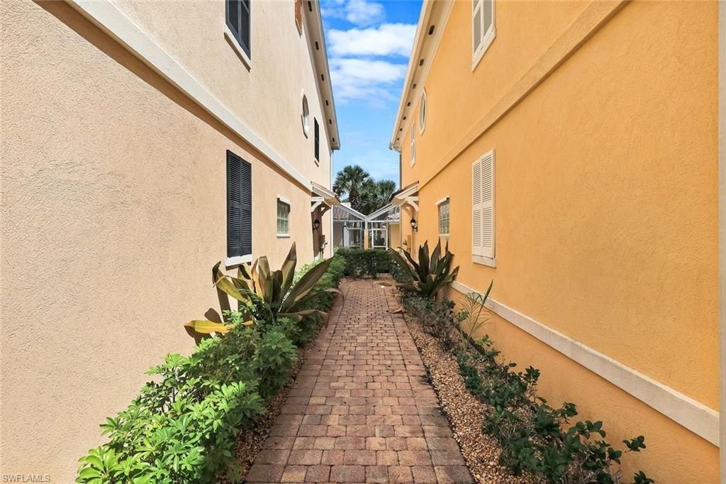 15348 Latitude Dr, Bonita Springs, FL 34135 Photo