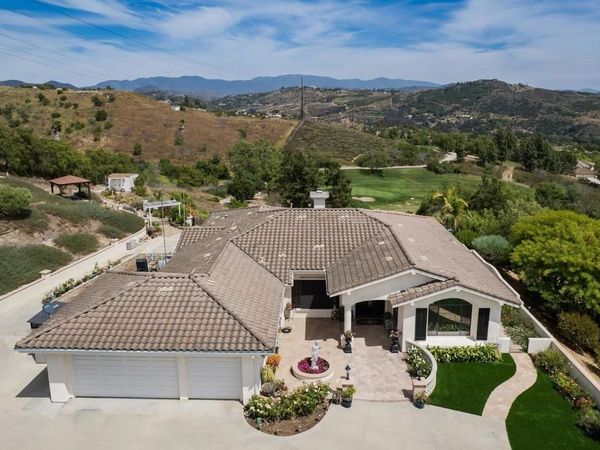 3610 Genista Place, Fallbrook, CA 92028