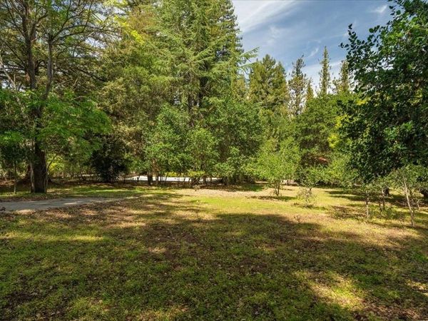 19941 Sunset Drive , Saratoga, CA 95070