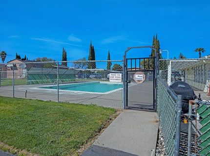 840 Bourn Dr #7, Woodland, CA 95776 Photo