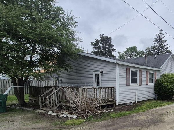 240 S Washington Street, Pennville, IN 47369
