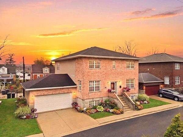 1024 Park Place , Bellwood, IL 60104