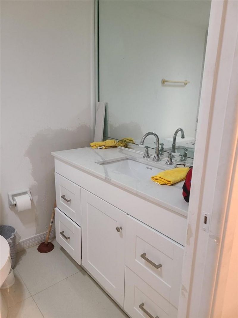 3091 N Course Drive, Unit 208, Pompano Beach, FL 33069 Photo