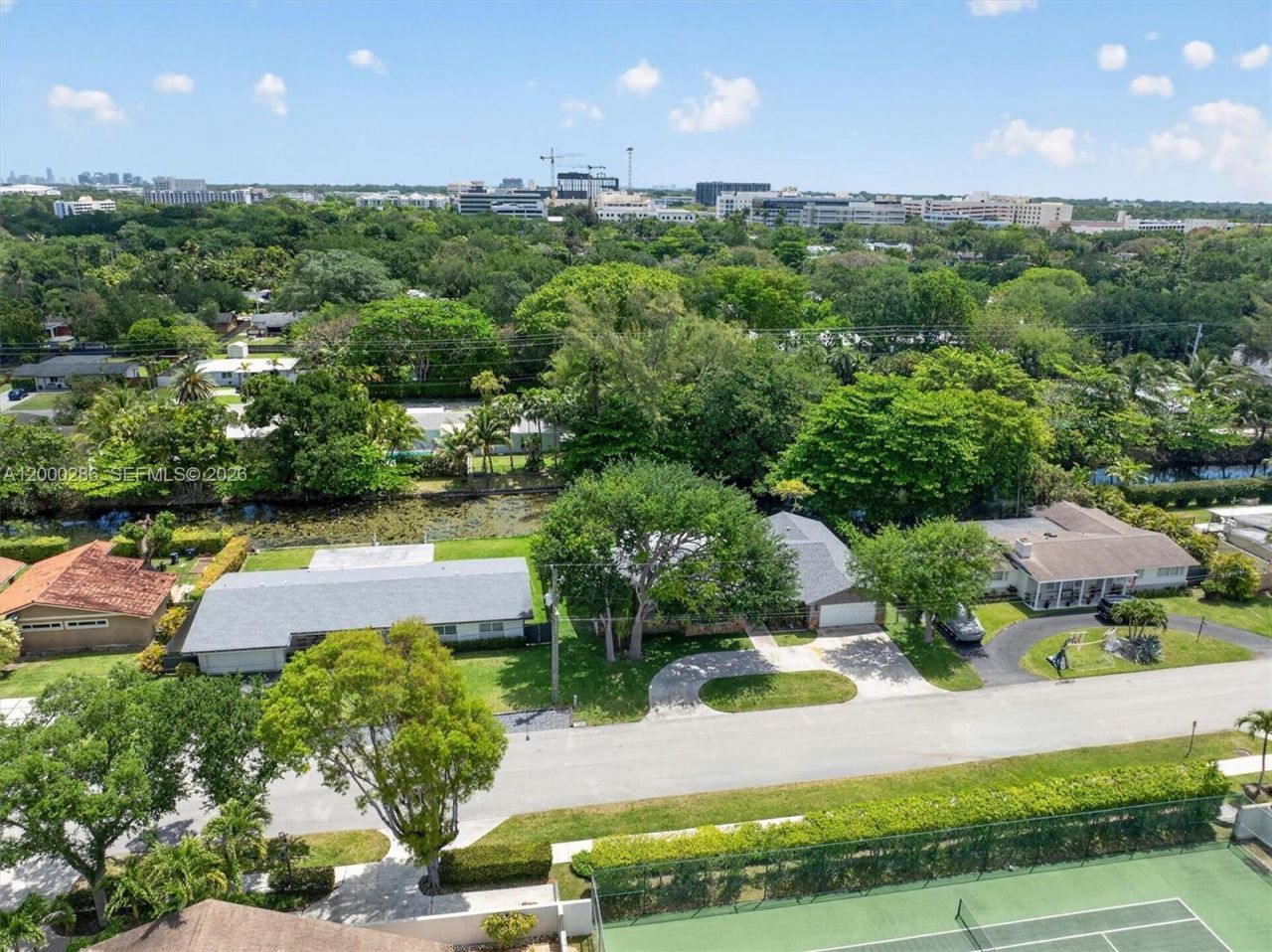 7009 SW 66th Ave , South Miami, FL 33143 Photo