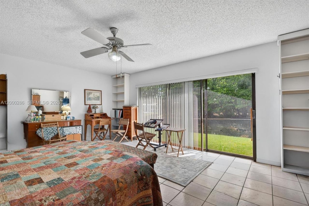 7009 SW 66th Ave , South Miami, FL 33143 Photo