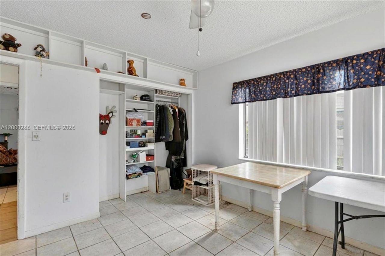 7009 SW 66th Ave , South Miami, FL 33143 Photo