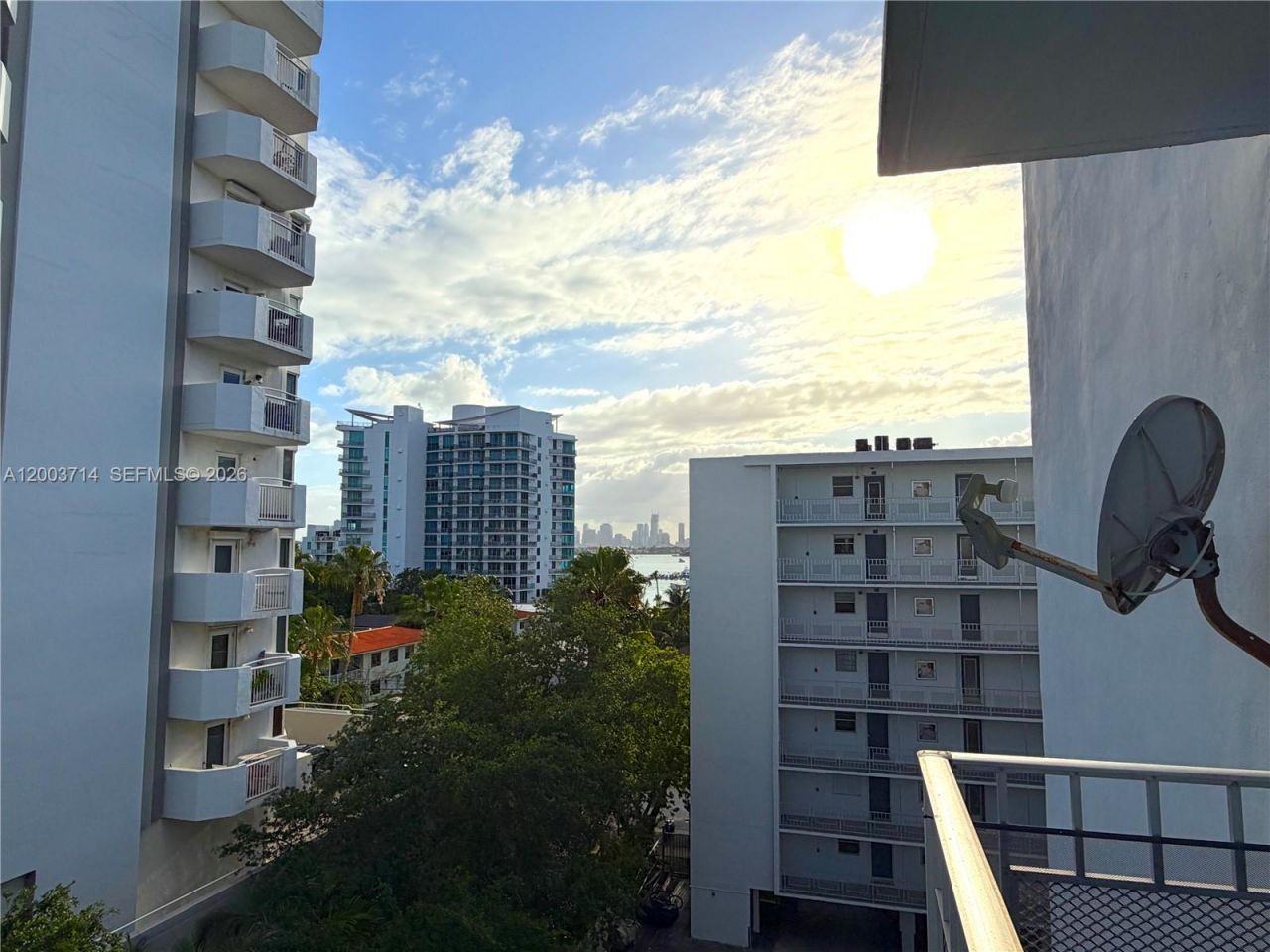 1340 Lincoln Rd , Unit 709, Miami Beach, FL 33139 Photo