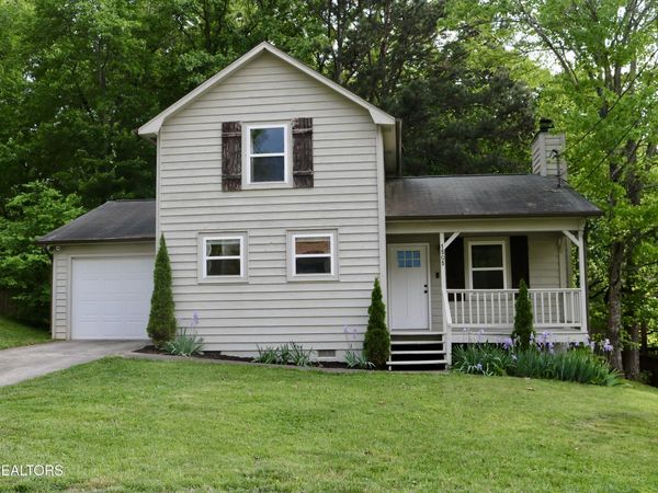 1505 Red Maple Court, Knoxville, TN 37931