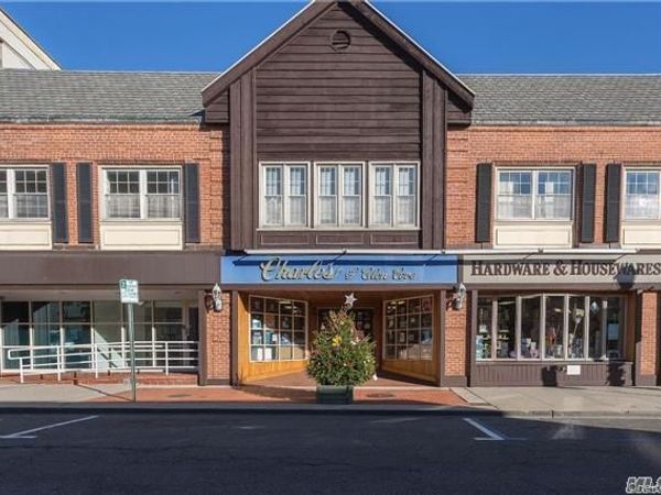 17-21 Glen Street, Unit Second Flo, Glen Cove, NY 11542