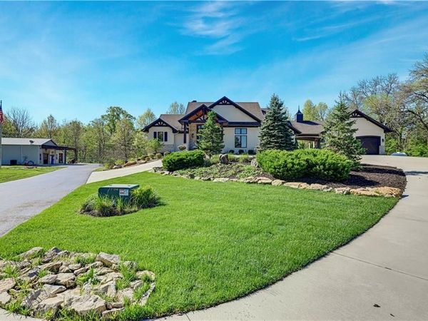 18665 W 183rd Street, Olathe, KS 66062