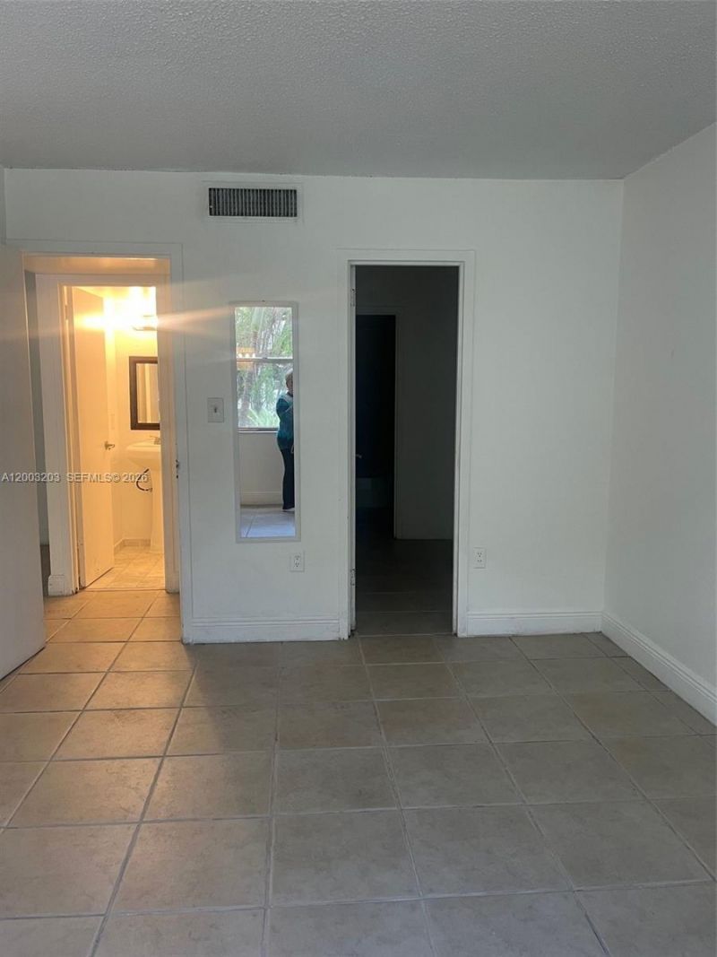 1800 Sans Souci Blvd , Unit 218, North Miami, FL 33181 Photo