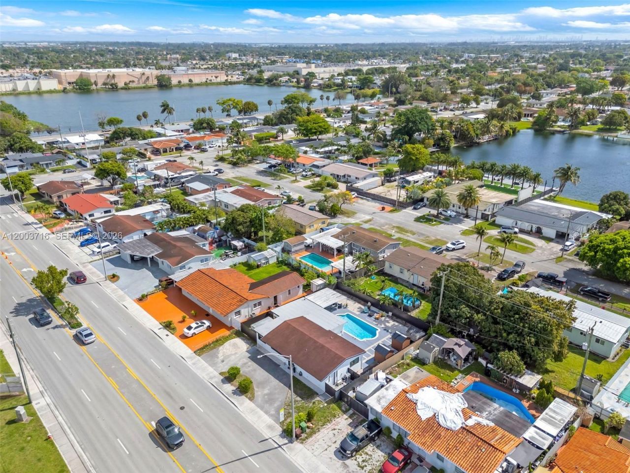 4211 W 8th Ave , Hialeah, FL 33012 Photo