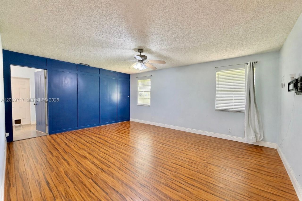 8176 Pine Cir , Tamarac, FL 33321 Photo