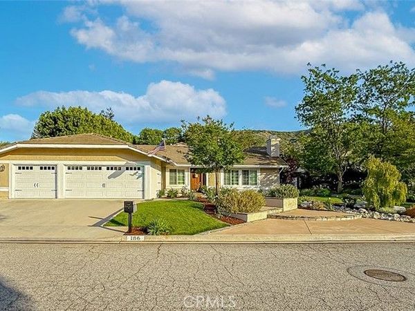186 Stonebrook , Simi Valley, CA 93065