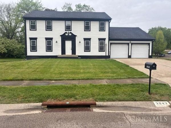 3042 Woodside Drive, Fairfield, OH 45014