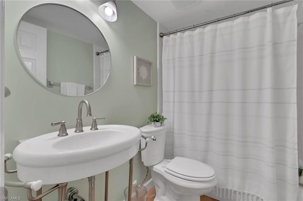 638 7th Ave S, Unit B638, Naples, FL 34102 Photo