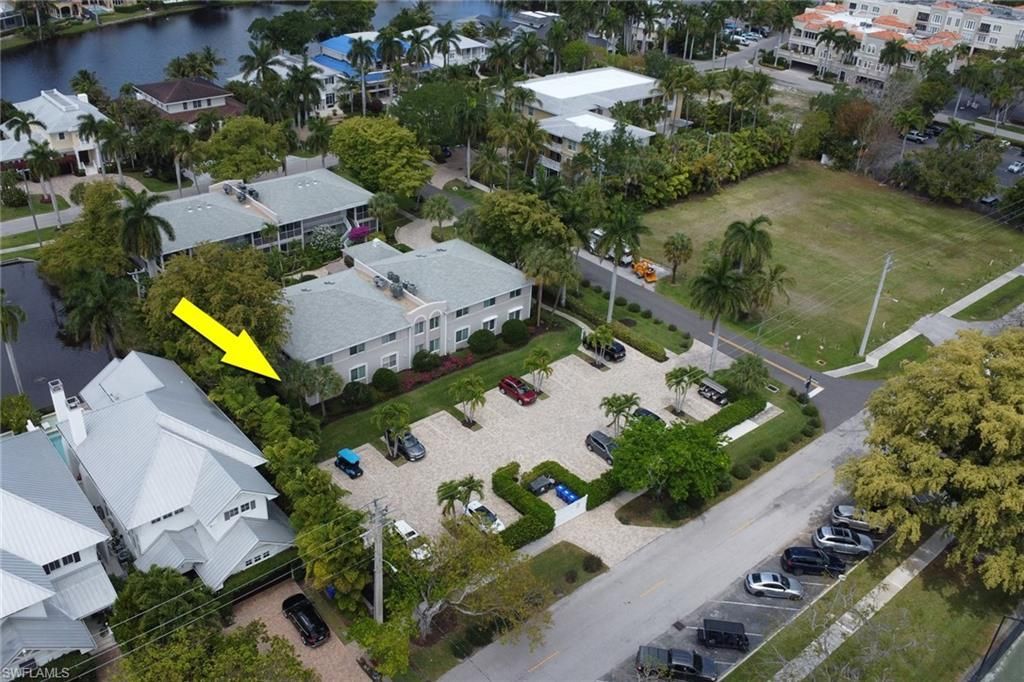 638 7th Ave S, Unit B638, Naples, FL 34102 Photo