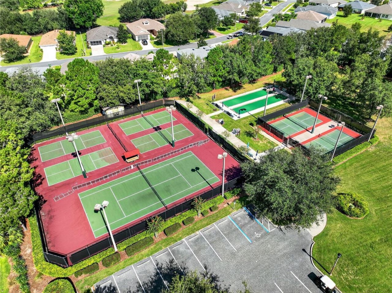 4307 Bent Creek Lane, Leesburg, FL 34748 Photo