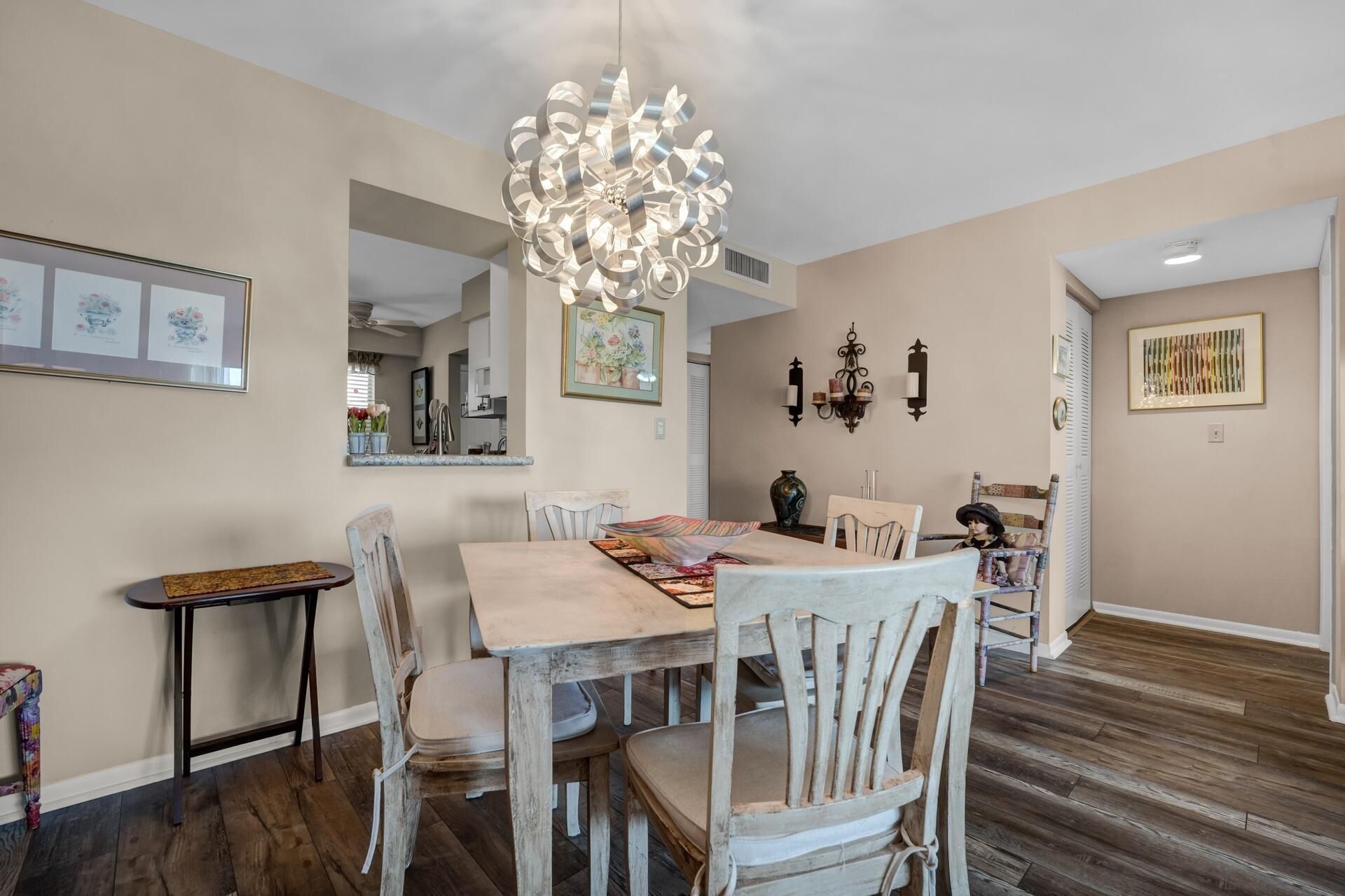 6936 Huntington Lane, Unit 204, Delray Beach, FL 33446 Photo