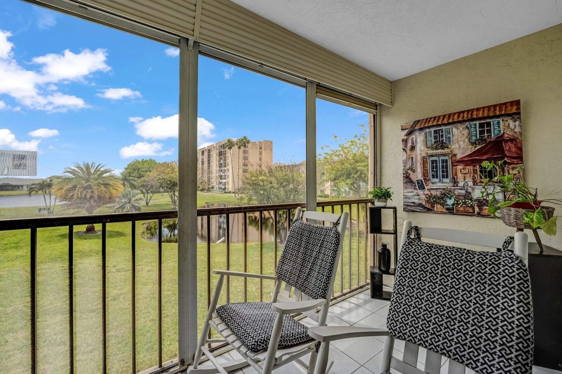 6936 Huntington Lane, Unit 204, Delray Beach, FL 33446 Photo