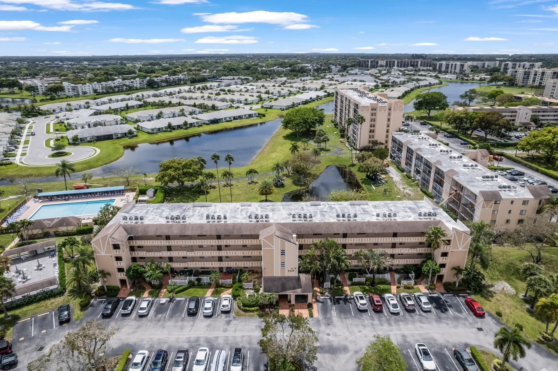 6936 Huntington Lane, Unit 204, Delray Beach, FL 33446 Photo