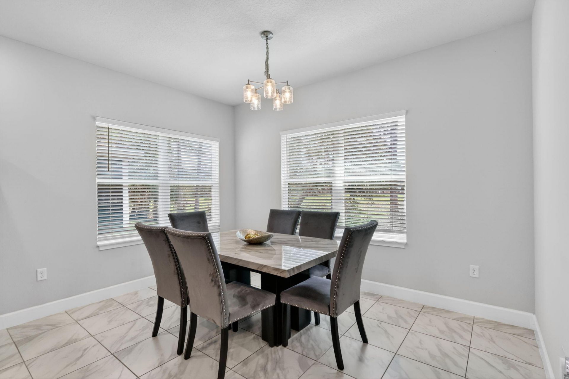 674 NE Turtleback Trail, Port Saint Lucie, FL 34983 Photo