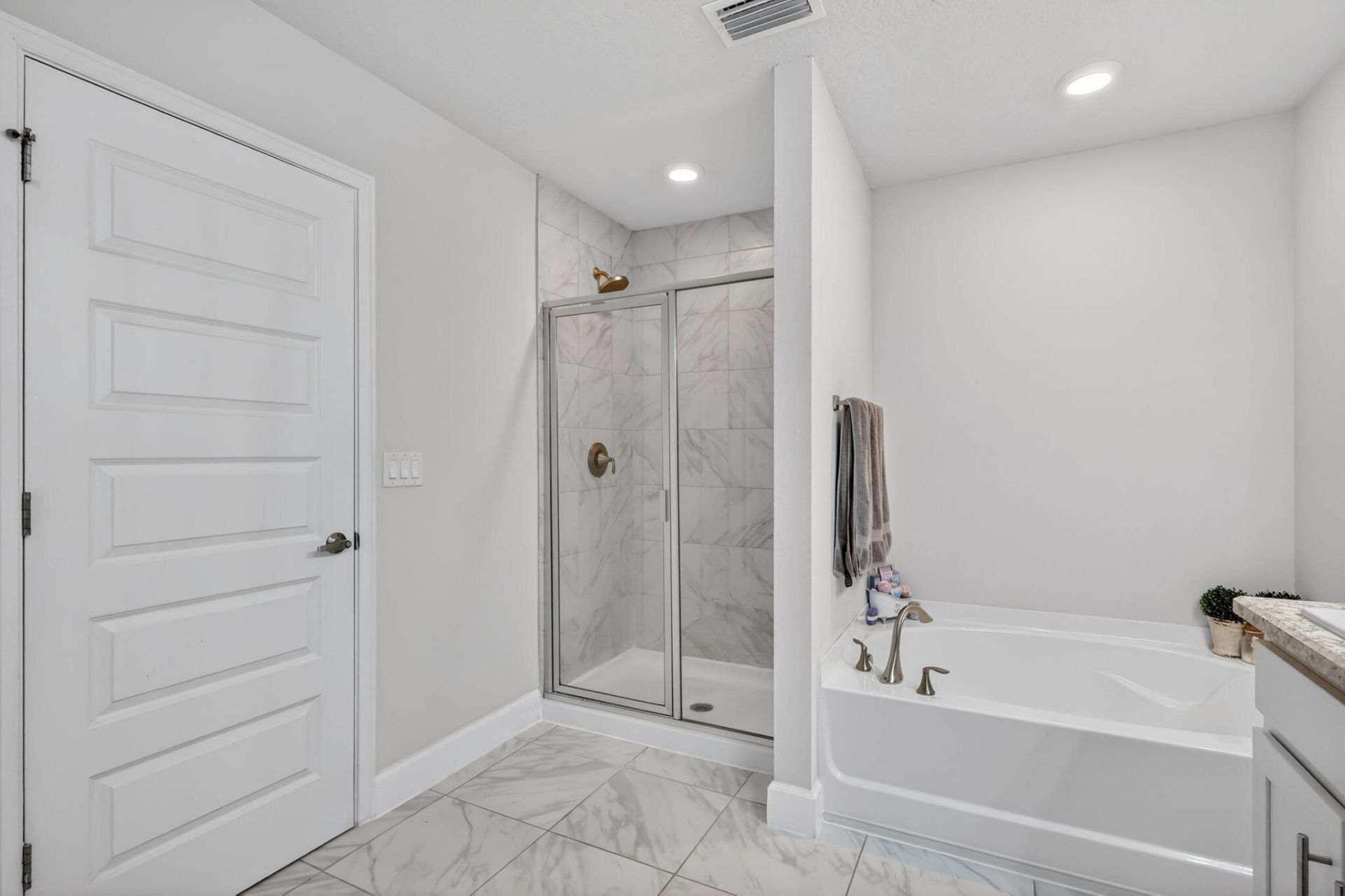 674 NE Turtleback Trail, Port Saint Lucie, FL 34983 Photo