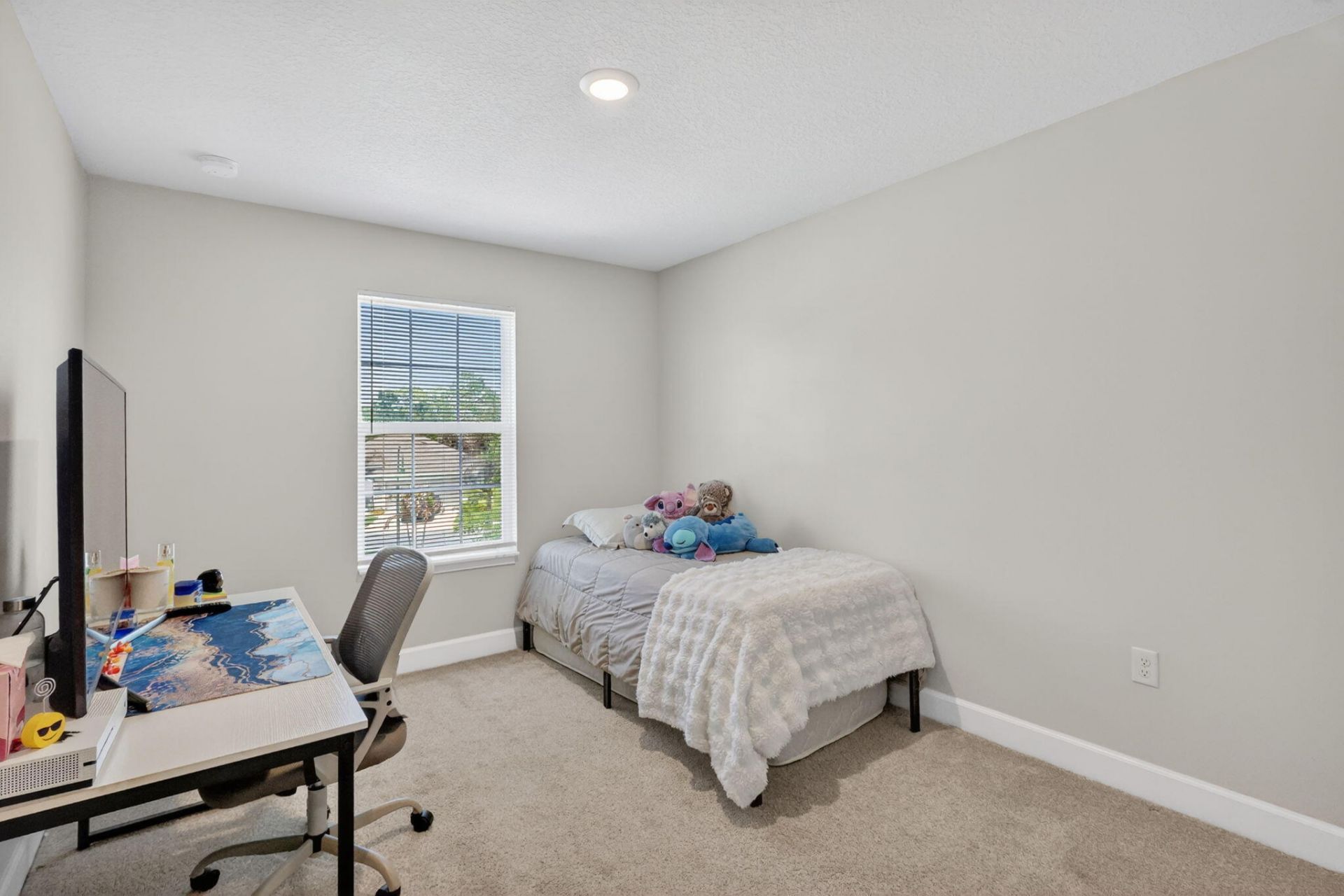 674 NE Turtleback Trail, Port Saint Lucie, FL 34983 Photo