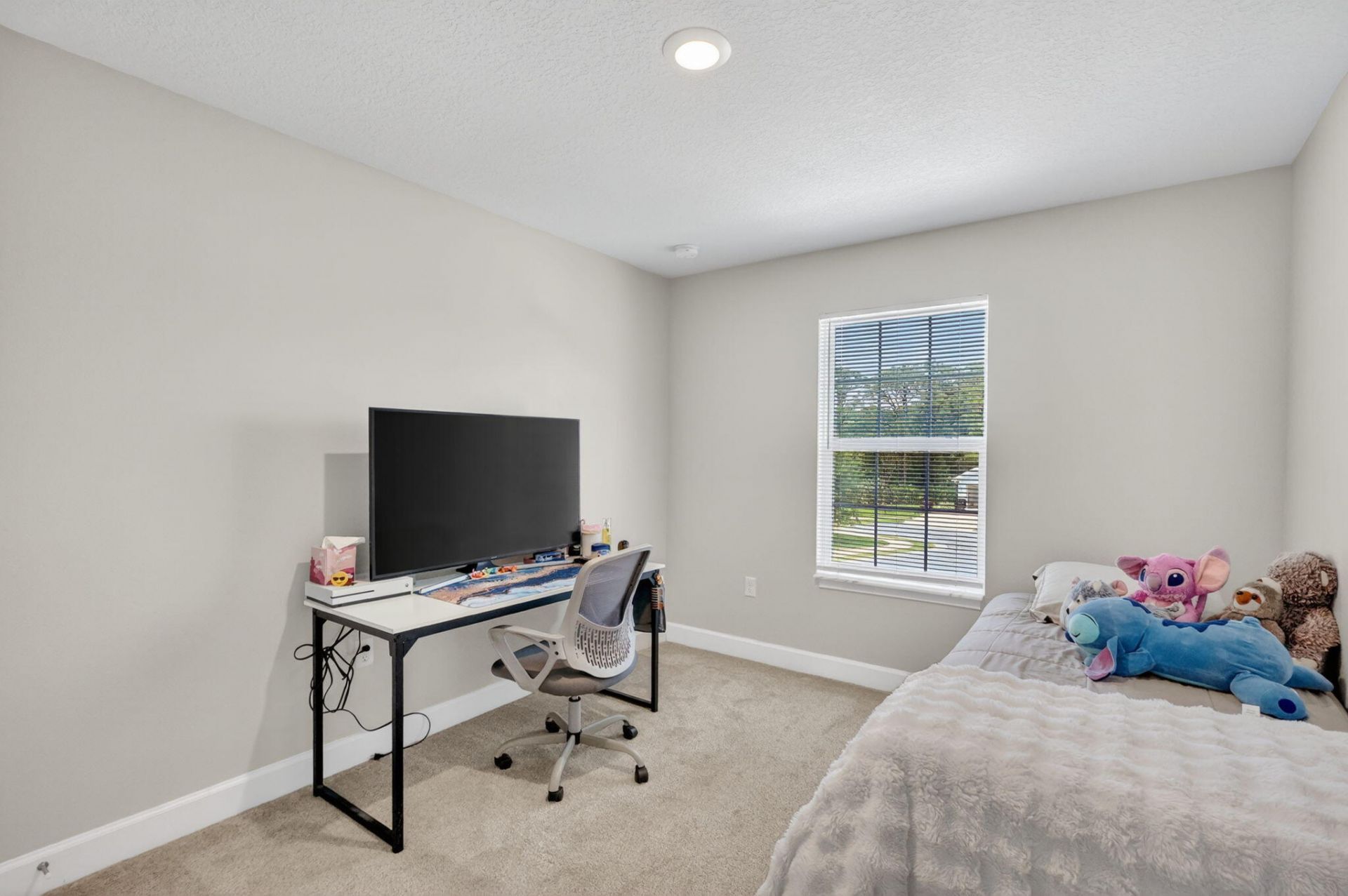 674 NE Turtleback Trail, Port Saint Lucie, FL 34983 Photo