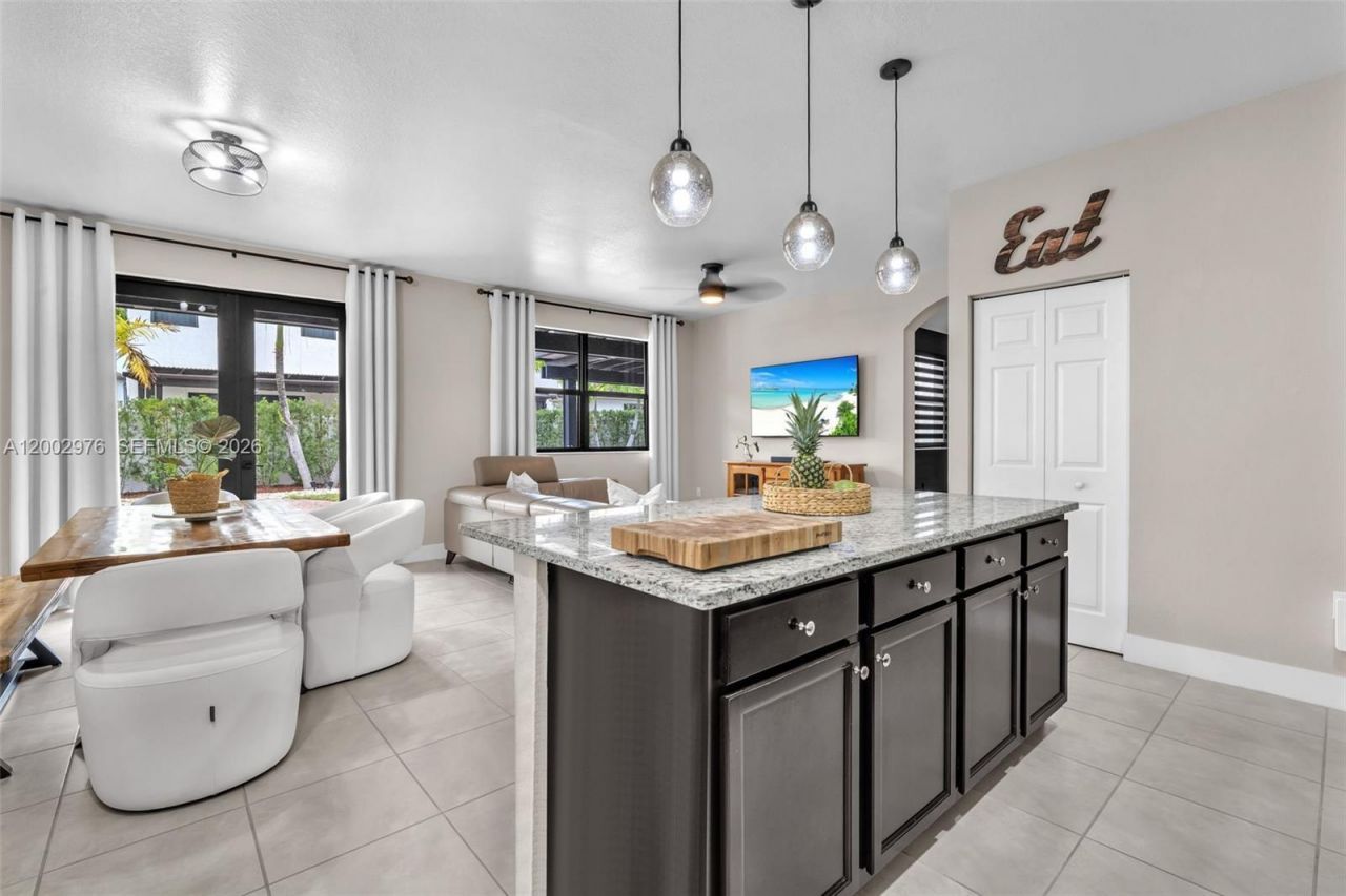 3525 W 94th St , Hialeah, FL 33018 Photo