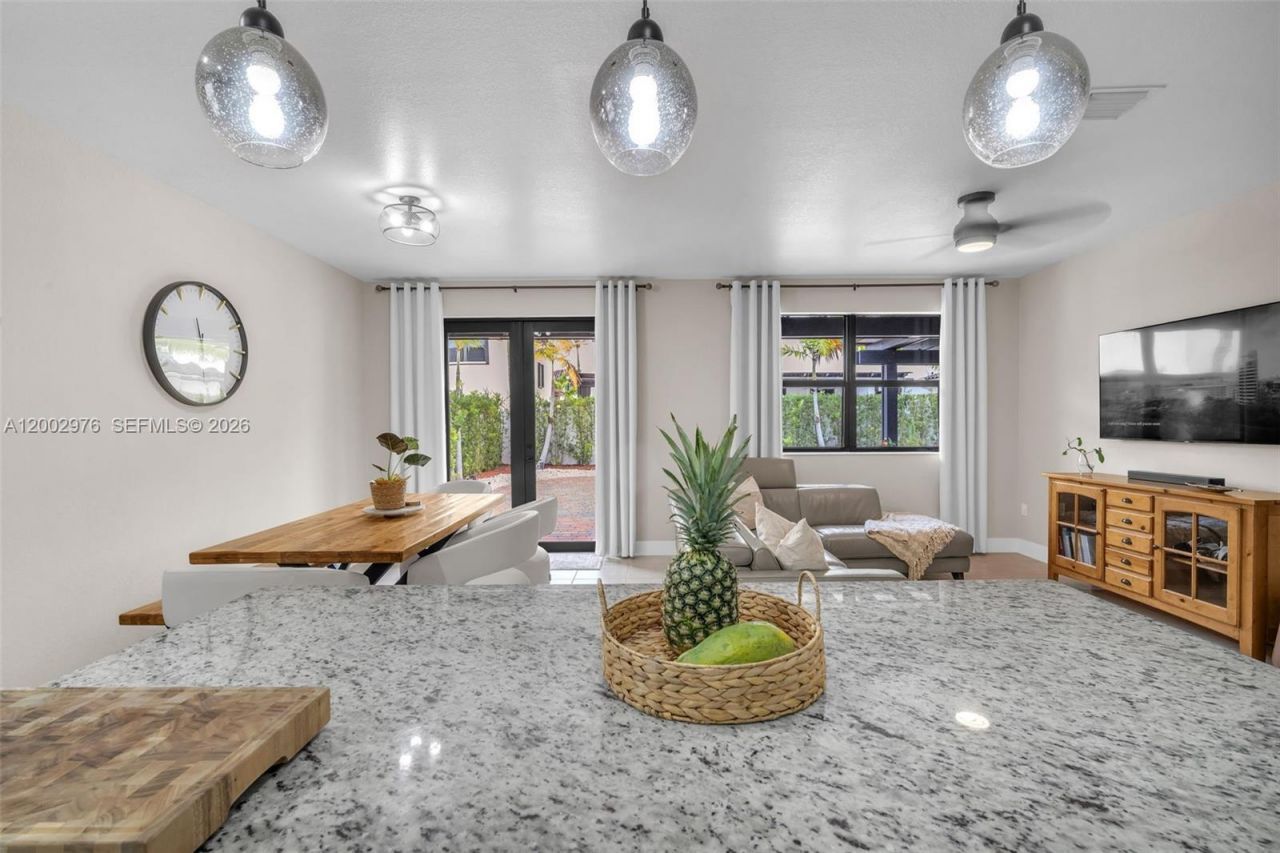 3525 W 94th St , Hialeah, FL 33018 Photo