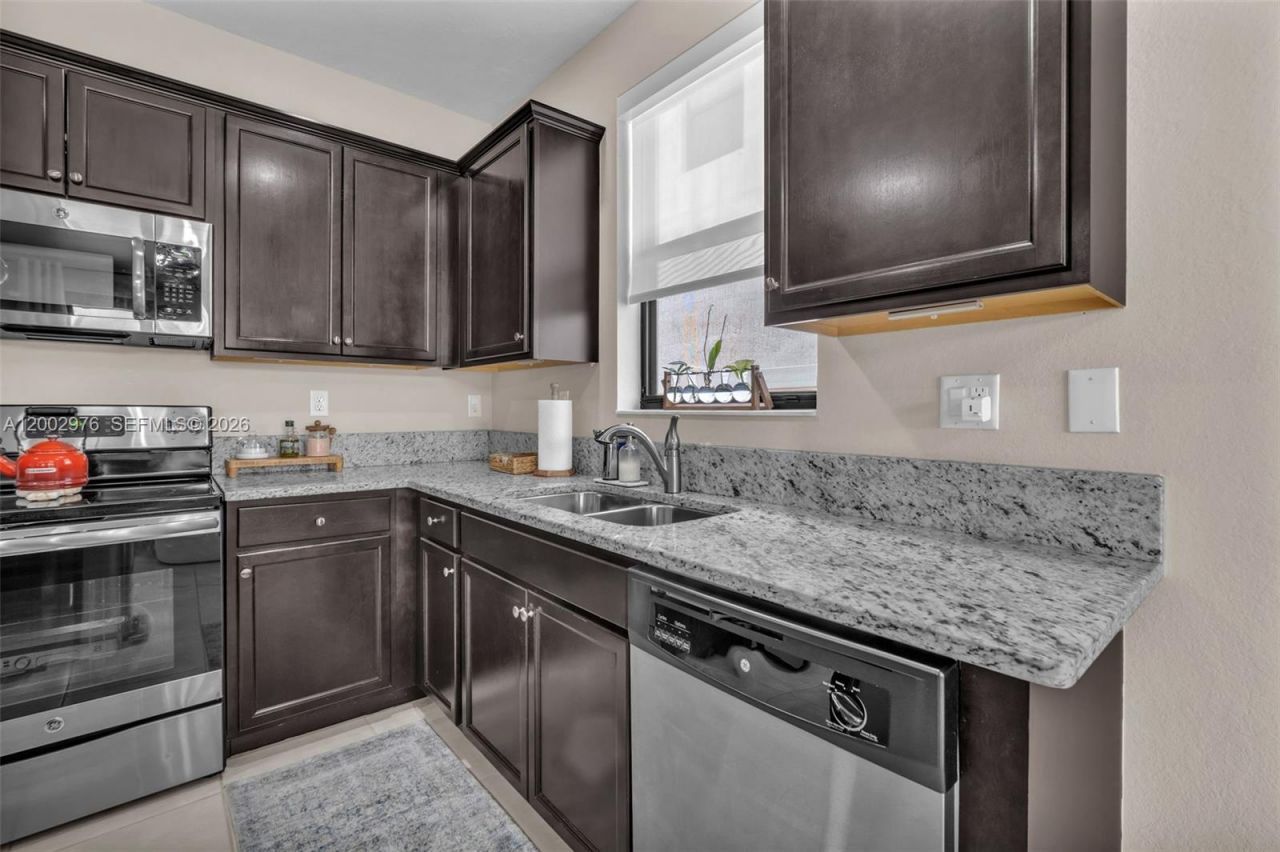 3525 W 94th St , Hialeah, FL 33018 Photo