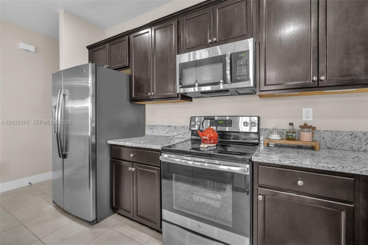 3525 W 94th St , Hialeah, FL 33018 Photo