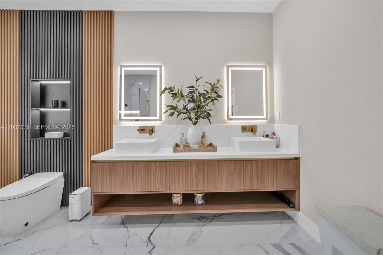 3525 W 94th St , Hialeah, FL 33018 Photo