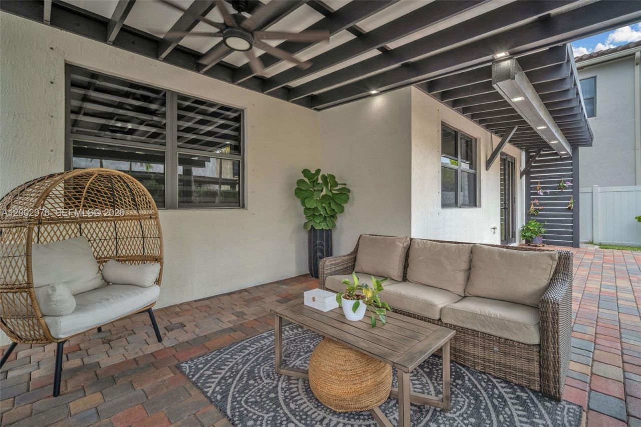 3525 W 94th St , Hialeah, FL 33018 Photo