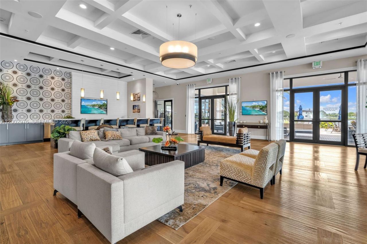 3525 W 94th St , Hialeah, FL 33018 Photo