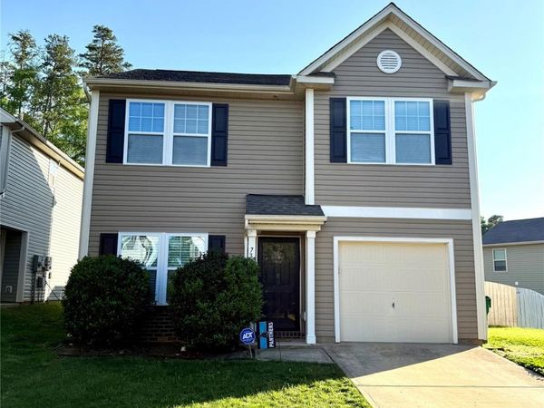 739 Mountain Quail Drive, Charlotte, NC 28216