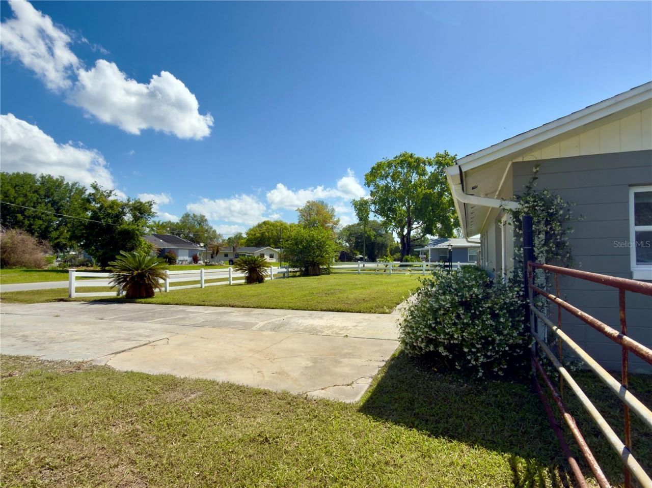 4850 Lake Shore Drive , Saint Cloud, FL 34772 Photo