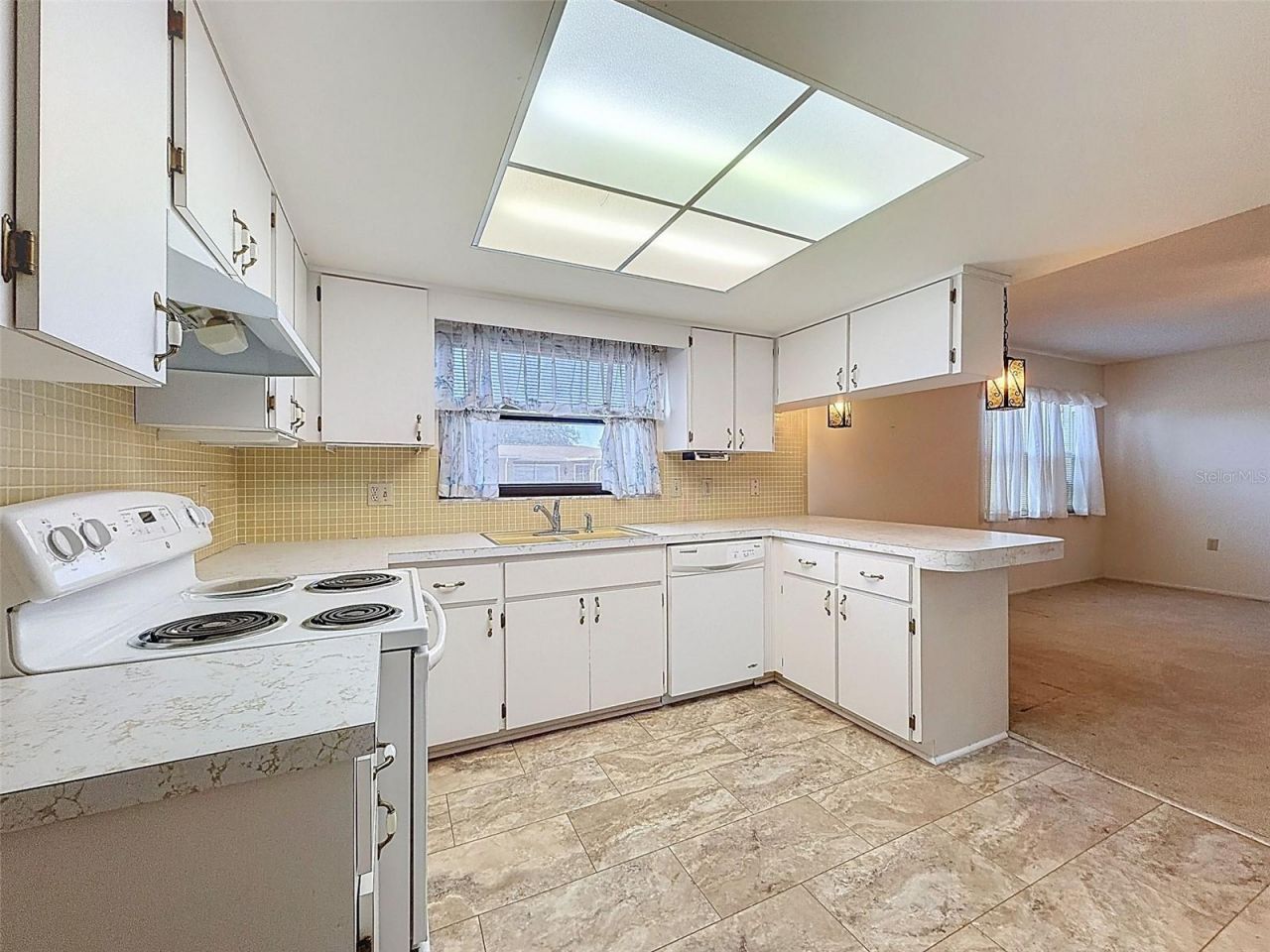 9811 Woodstock Lane , Port Richey, FL 34668 Photo