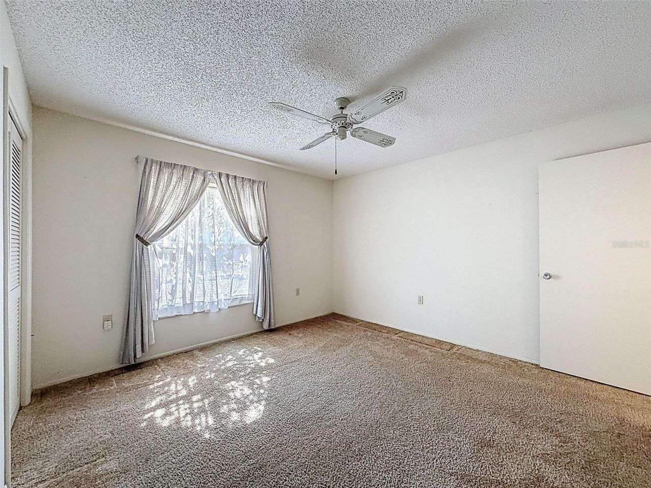 9811 Woodstock Lane , Port Richey, FL 34668 Photo