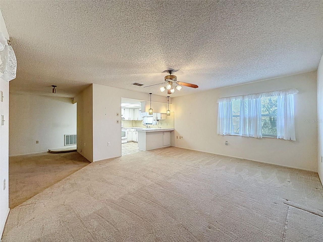 9811 Woodstock Lane , Port Richey, FL 34668 Photo