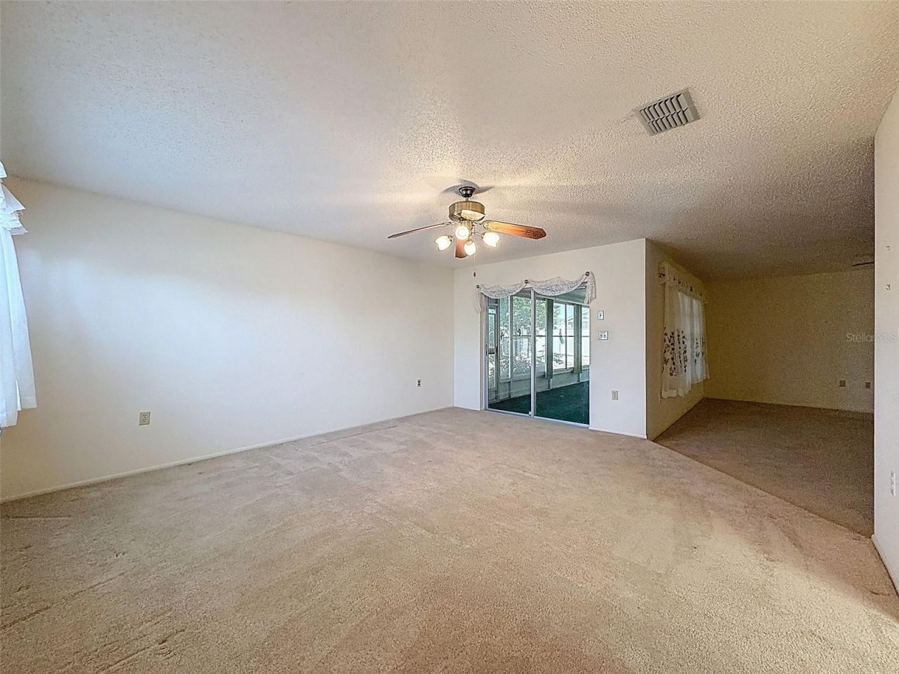 9811 Woodstock Lane , Port Richey, FL 34668 Photo