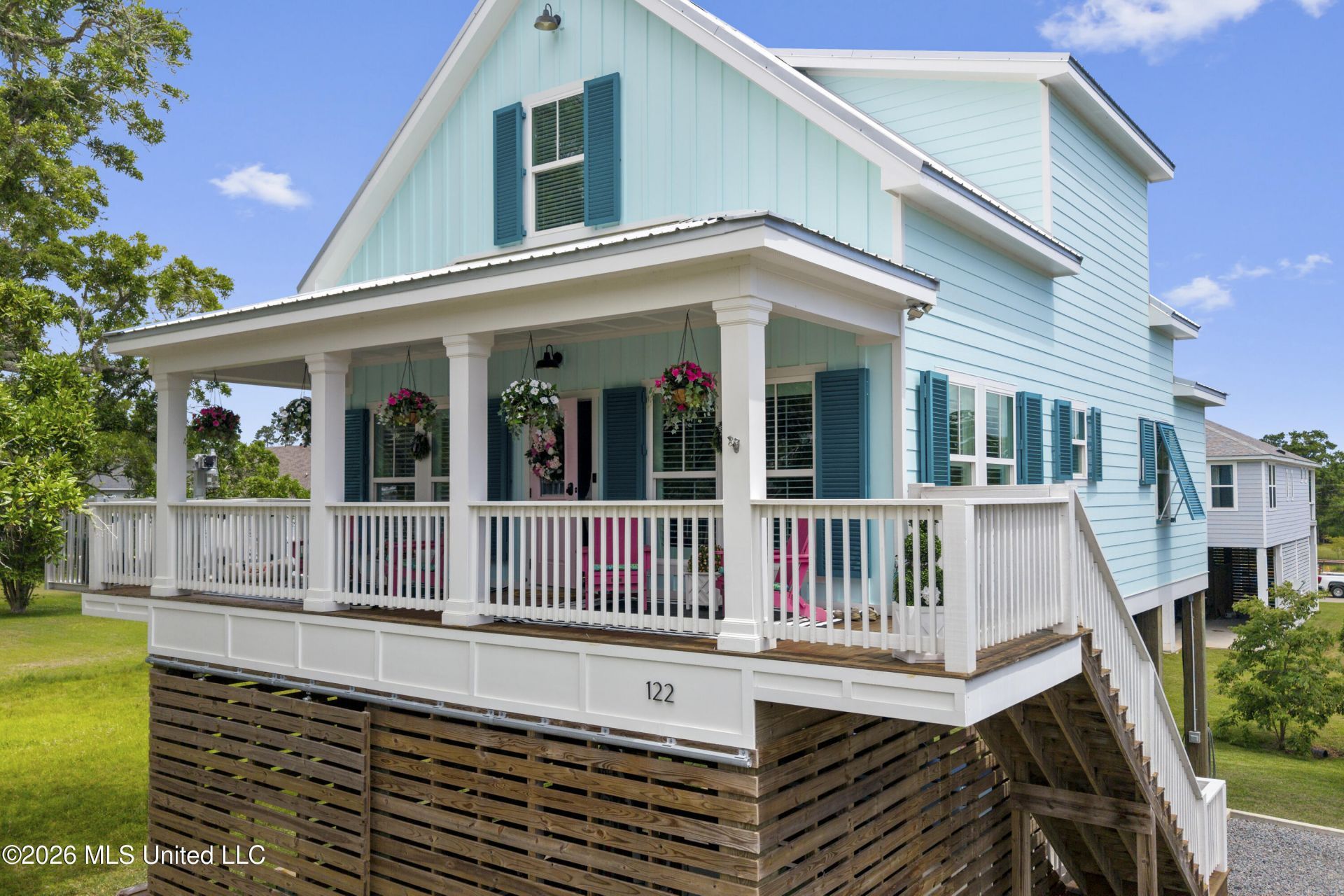 122 Vista Drive, Pass Christian, MS 39571 Main Photo