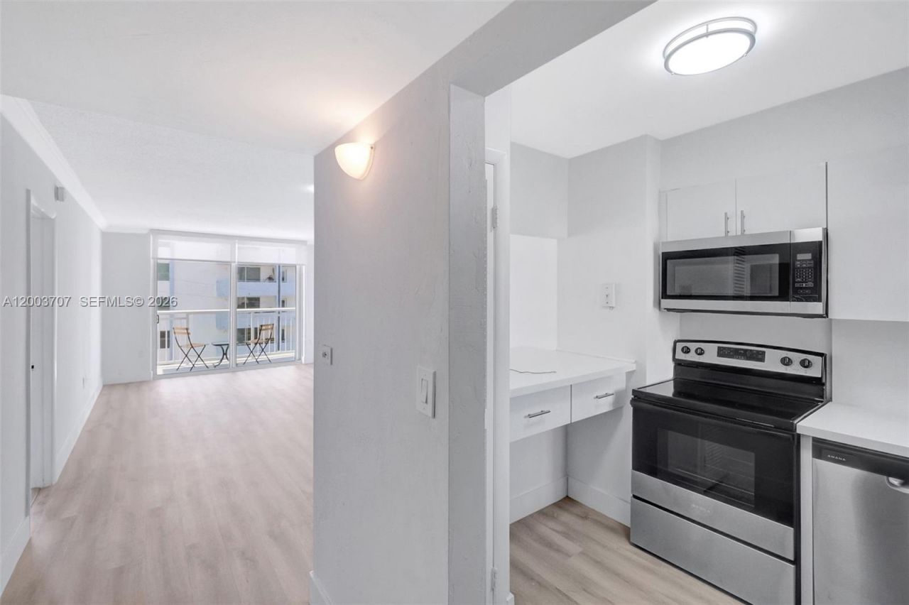 1345 Lincoln Rd , Unit 501, Miami Beach, FL 33139 Photo