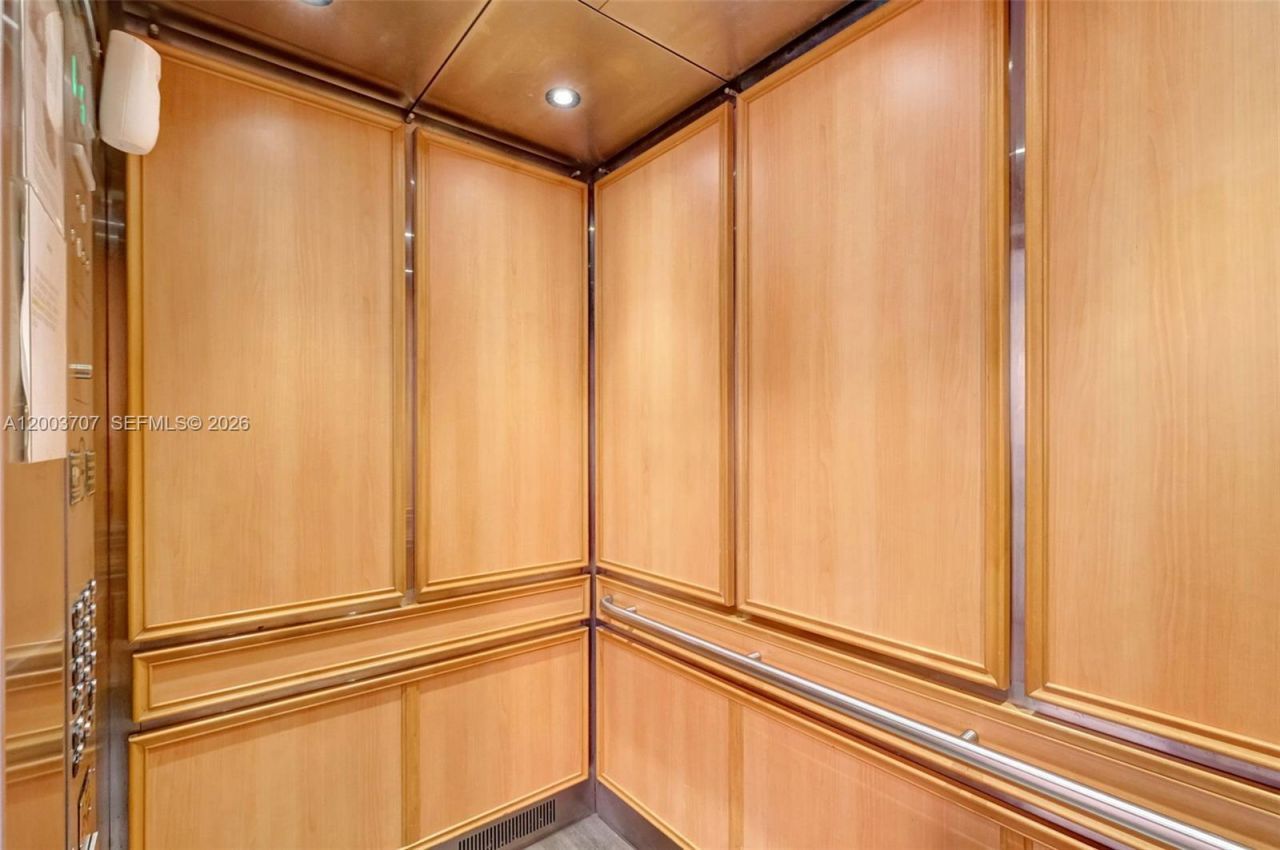 1345 Lincoln Rd , Unit 501, Miami Beach, FL 33139 Photo