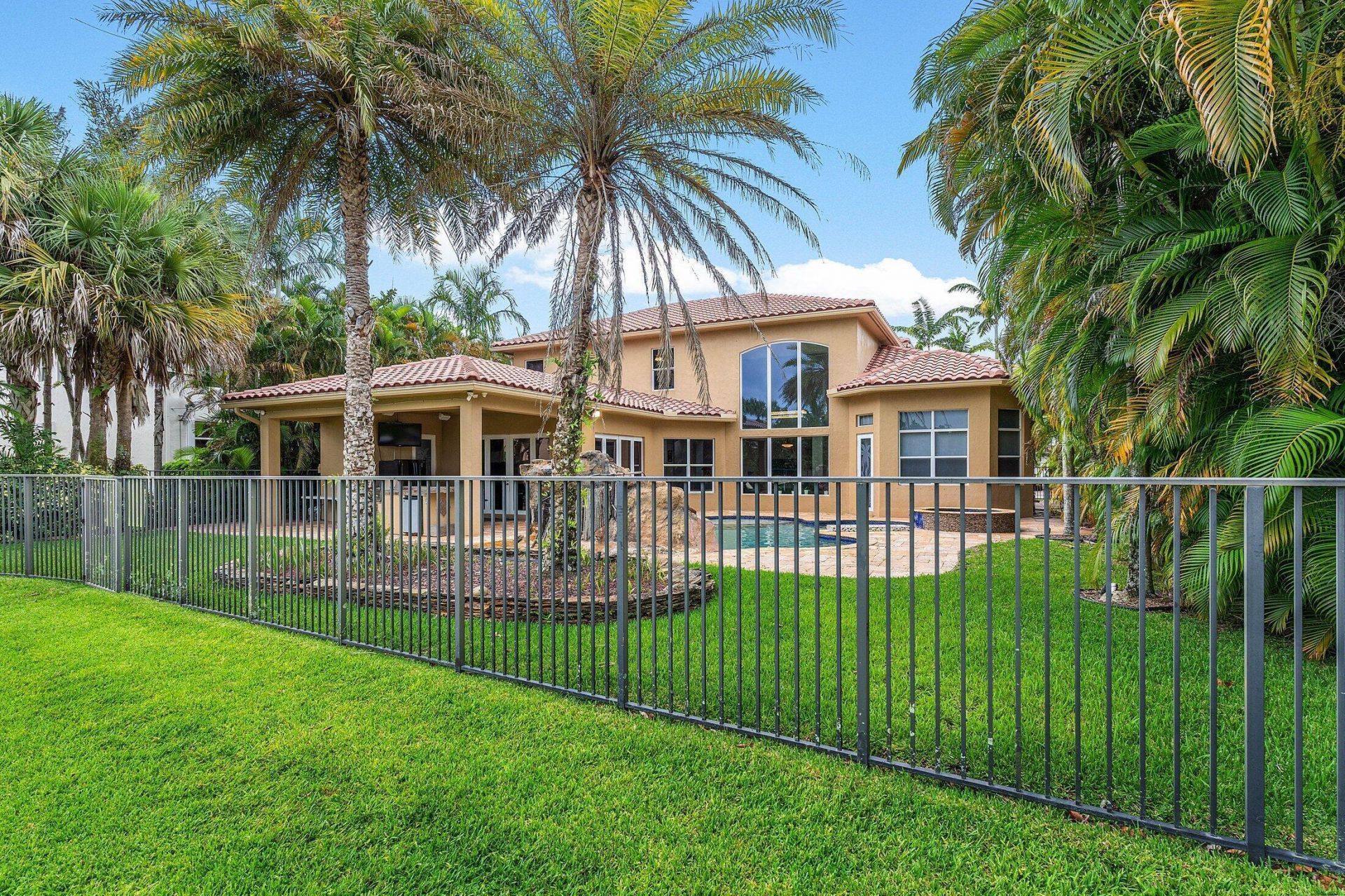 3486 Lago De Talavera, Lake Worth, FL 33467 Photo