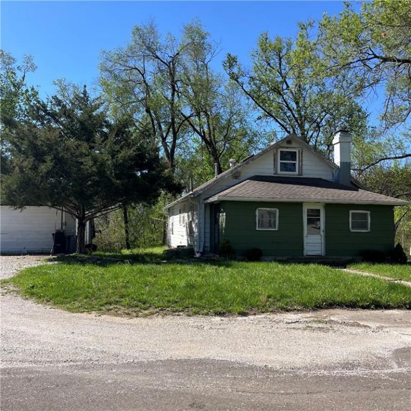 407 E Osage Street, Plattsburg, MO 64477 Main Photo