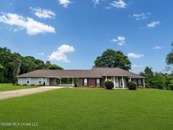 302 C Stringer Road, Magee, MS 39111